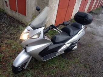 Honda Silver Wing 600, 2003