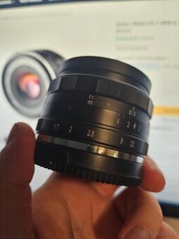 Meike 35mm F1.7