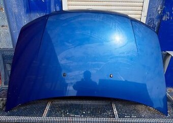 Kapota Fiat Punto