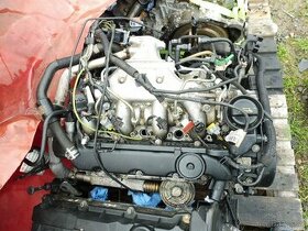 Motor 2.2 HDI 4HX 98 kw najeto pouze 152000km