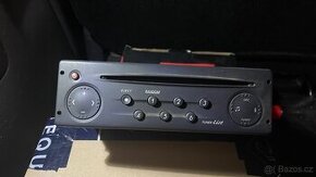Prodám autorádio s CD Renault Tuner List včetně kódu