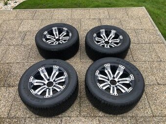 Kola R16 s celoročními pneu 265/50, rozteč šroubů 5x120,65