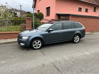 Škoda Octavia 3 Kombi - AMBIENTE