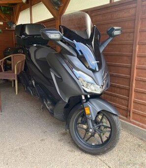 Skutr Honda Forza 125 rv. 2019