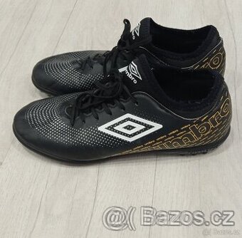 Fotbalové kopačky UMBRO - 1