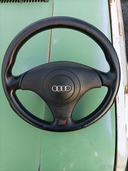 S line volant Audi A4 B5