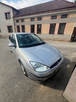 Ford Focus, 1.6 16V Zetec 74kW.Klima