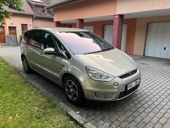 Ford S-max 2.0 TDCi 103kw, ČR - 2.majitel, 7. Míst