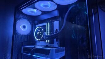 NZXT Kraken Elite 360 RGB V2 s displayem
