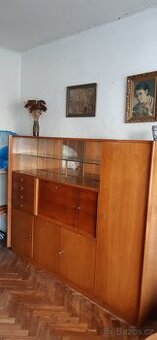 Obývací stěna – solidní, trvanlivá klasika, dobrý stav