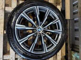 Originál BMW M X5 kola 20 +zimní pneu