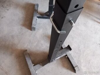 Prodám stojany na posilování