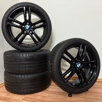 DVOUROZMĚRNÁ BMW M 1 F20 / 2 F22 5x120 R18+LETNÍ PNEU
