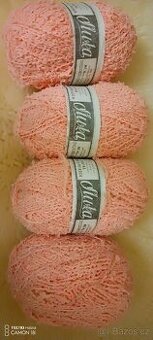 Retro krásná efektní bavl.příze Sluka 4ks