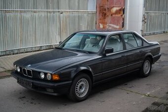 BMW E32 735i