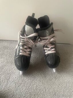 Zimní brusle panské vel.42-43