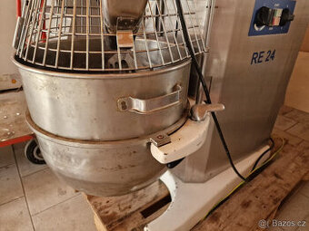 kotlík k robotu Alba Hořovice RE 22 a 24 - objem 60 litrů