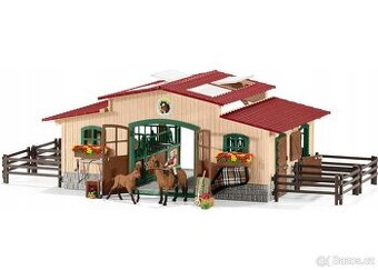 Schleich 42195 Stáj s koňmi a příslušenstvím, od 3 let, FARM