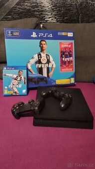 prodám PlayStation 4 , 1T , 2 ovladače