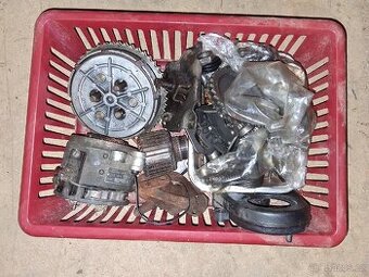 Směs dílů Jawa 350/634