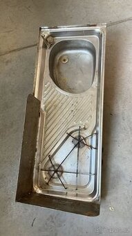 Dřez s hořákem karavan