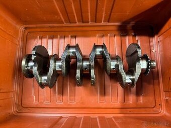 Díly motoru Renault / Nissan 1.9dCi F9Q Trafic / Movano