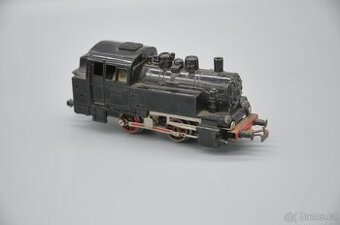 6. Parní lokomotiva H0 80 018