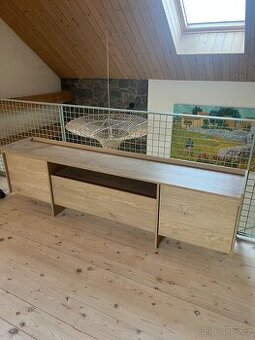 Skříň pod TV Japandi