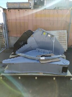 PAŘEZOVÉ NŮŽKY NA BAGR 20-30T