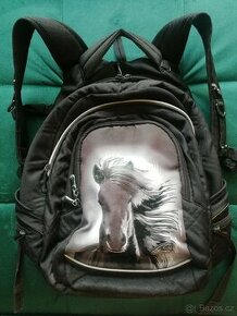 Prodám školní batoh
