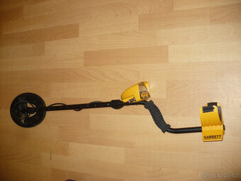 Detektor kovů Garret ACE 300