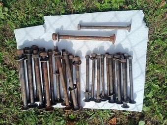 Prodám Vratové šrouby