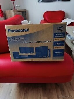 Panasonic Nové rádio s DVD.