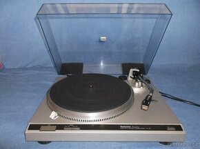 Gramofon TECHNICS SL-Q2