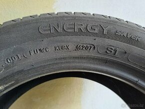 4ks 205/55/16 Michelin - 1