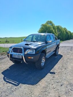 Mitsubishi l200 2.5  85 kw.