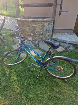 Trekové kolo Lincoln peoplesbike