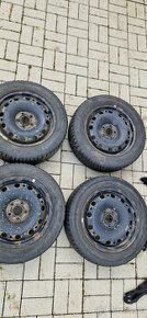 Prodám sadu zimních kol 185/60 R15