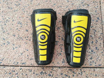 Dětské chrániče NIKE