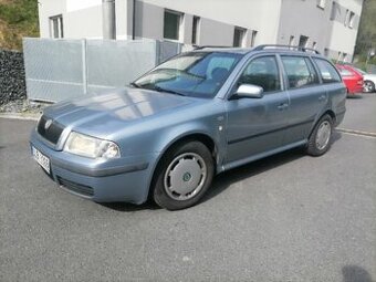 Škoda Octavia 1