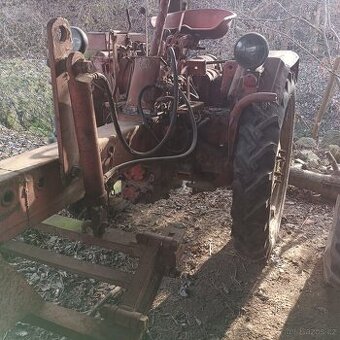 Traktor RS
