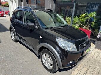 Daihatsu Terios 1,5i 4x4, 107tis, 1.maj, serviska