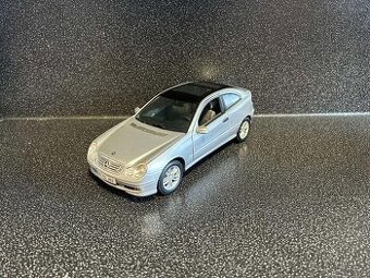 Mercedes Benz C-Class Sportcoupe CL203 1:18