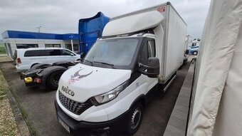IVECO Daily 35S16 se skříňovou nástavbou MARMONT