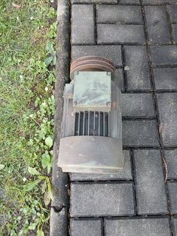 Prodám elektromotor - 1