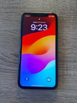 iPhone 11 64GB - 1