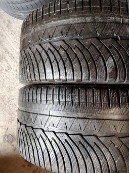 285/30/21 100w Michelin - zimní pneu 2ks