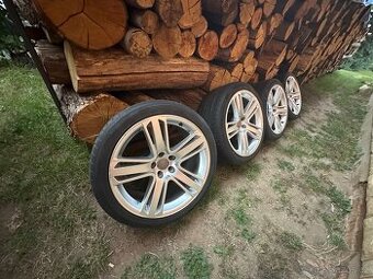 Originální kola r19 Audi s pneu