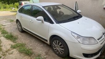 Citroen C4 1.6hdi-na opravu či díly