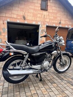 Yamaha YBR custom 125